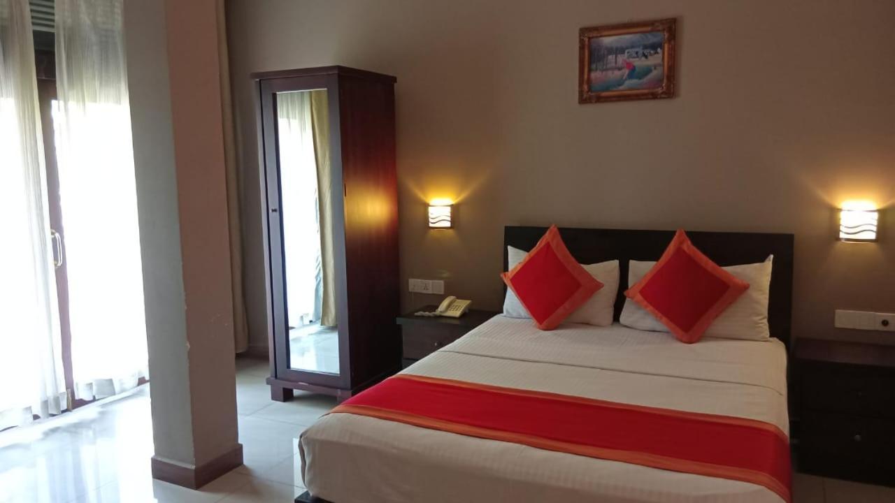 Kings Ridge Kandy Luaran gambar